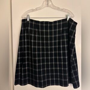 J. Jill XL Tall Plaid Black White Pull on skirt